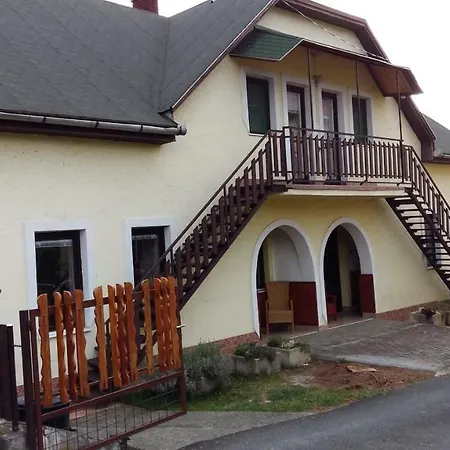 Haus Willi Appartamento *