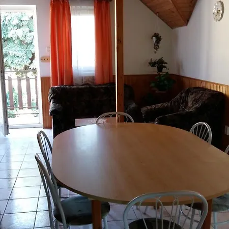 Haus Willi Apartment *